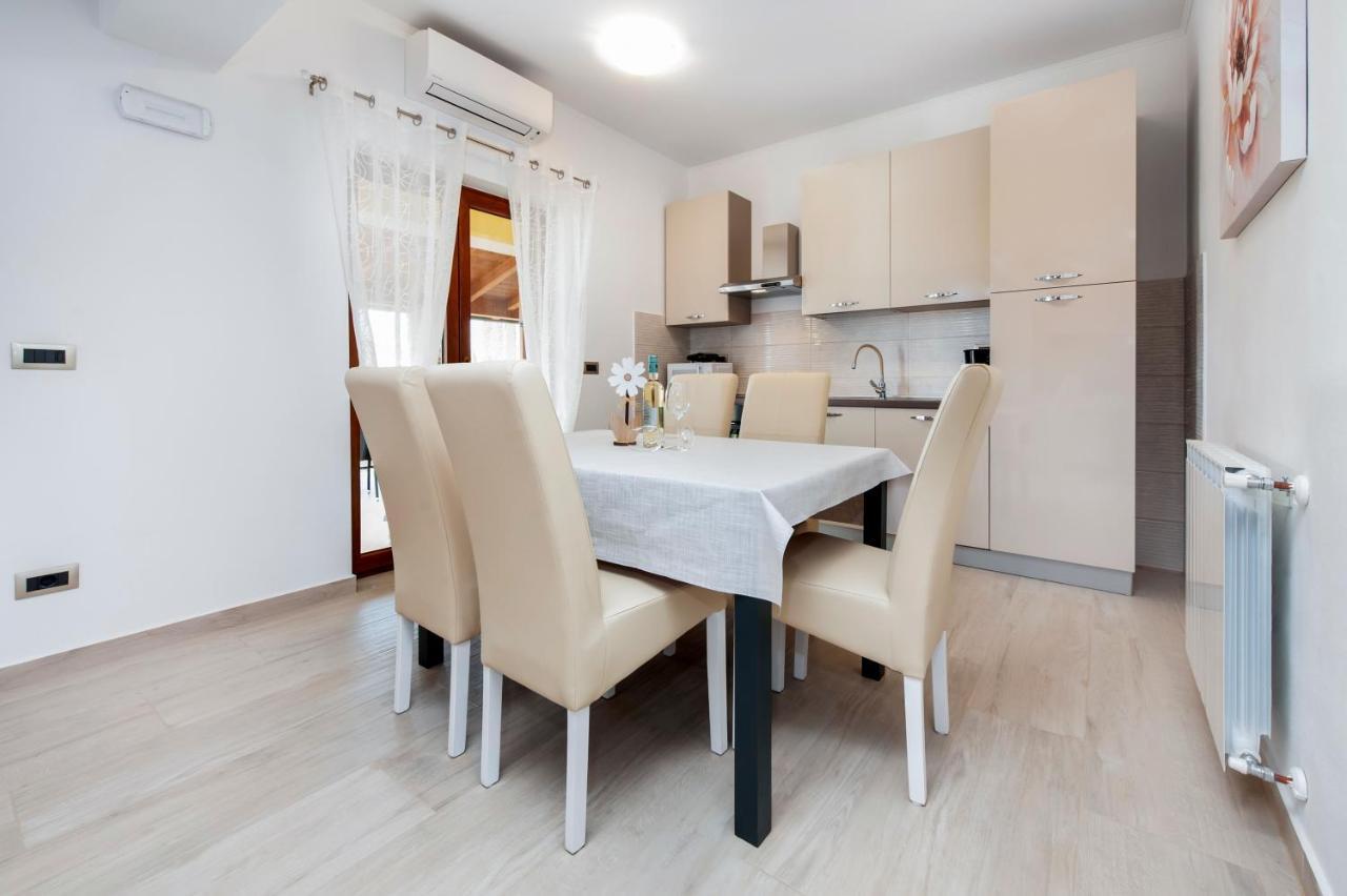 Comfort Apartments Karla Rovinj Extérieur photo