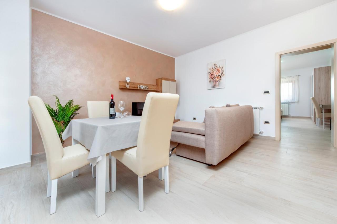 Comfort Apartments Karla Rovinj Extérieur photo